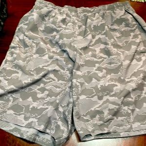Nike shorts. Mens medium. Running, workout shorts. W/ liner. 7”inseam.